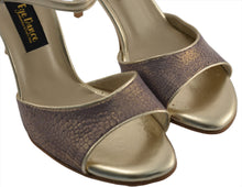 woman tango shoes. women tango shoes. woman tango shoes near me. women tango shoes near me.Tango Shoes. Argentine Tango Shoes. Handmade Tango Shoes. Dance shoes. Handmade leather tango shoes. Suede Leather sole dance shoes. Custom made dance shoes. Dallas Tango. Dallas tango shoes near me.