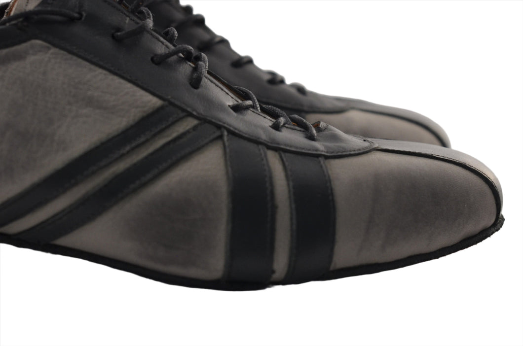 gray man tango shoes. gray men tango shoes. low heel dance shoes.sneaker dance shoes. sneaker tango shoes.Gray dance sheos, gray tango shoes. gray and black tango shoes.Men Dance Shoes. Men Tango Shoes. Handmade Tango Shoes. Argentine Tango Sneakers. Romeo Tango