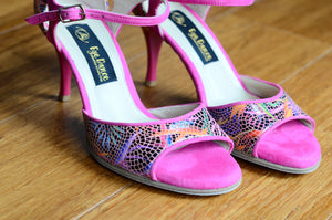 Flower tango shoes.Handmade Women Dance Shoe, Suede Sole, Leather, Handmade Tango Shoes. Tokyo Tango