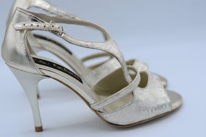 gold and white tango shoes. Shiny dance shoes. 3 inches heel ballroom dance shoes.