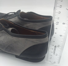 gray man tango shoes. gray men tango shoes. low heel dance shoes.sneaker dance shoes. sneaker tango shoes.Gray dance sheos, gray tango shoes. gray and black tango shoes.Men Dance Shoes. Men Tango Shoes. Handmade Tango Shoes. Argentine Tango Sneakers. Romeo Tango